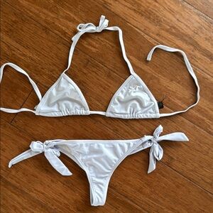 Boutine La Purple Triangle Bikini Set